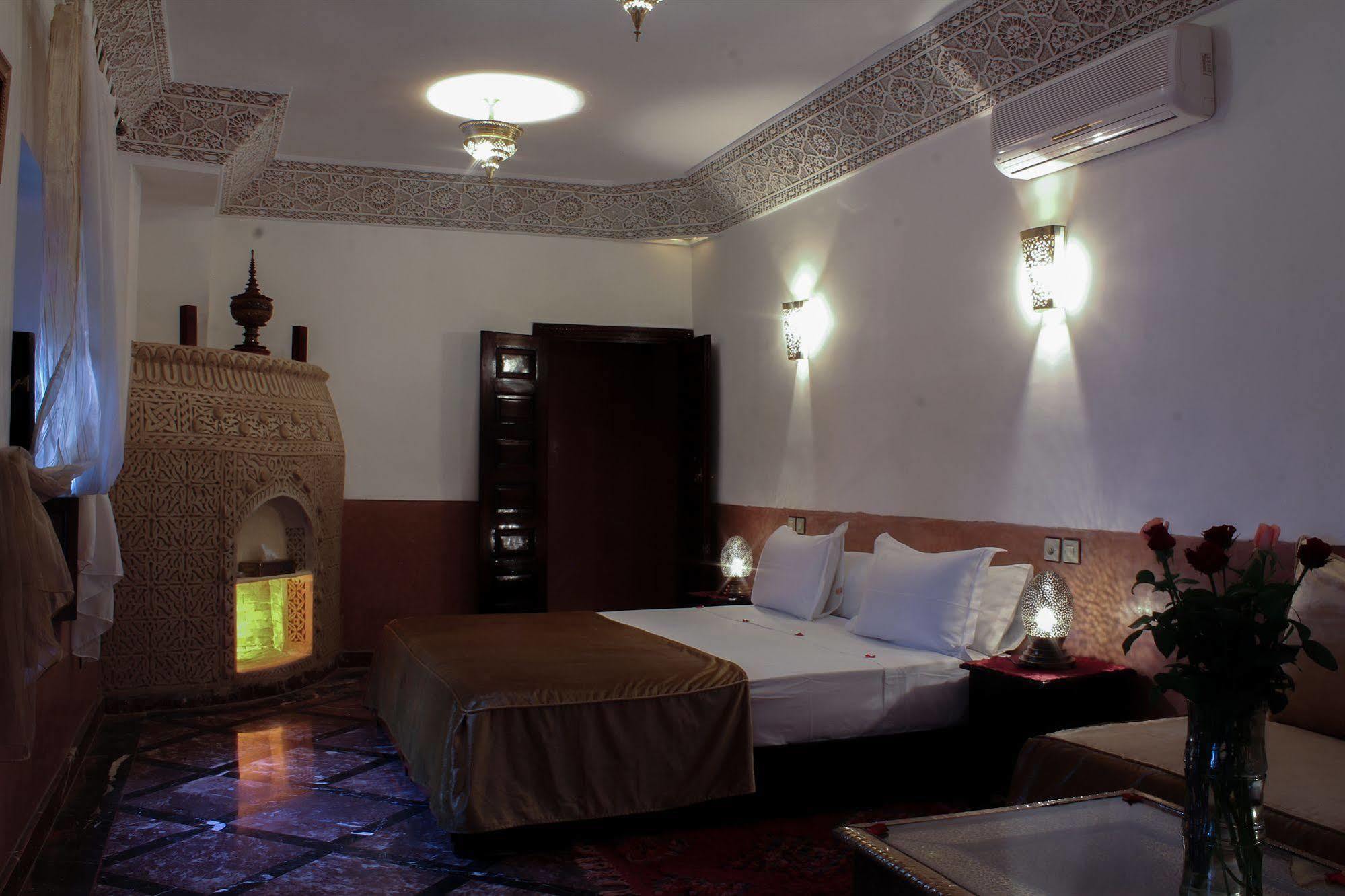 Le Pavillon Oriental Hotel Marrakesh Bagian luar foto